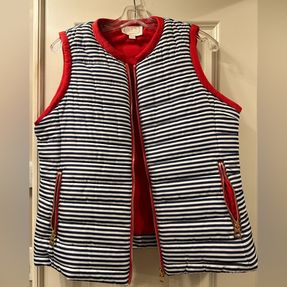 Sail to Sable puffy vest. Size L. Navy / white stripes. Excellent condition